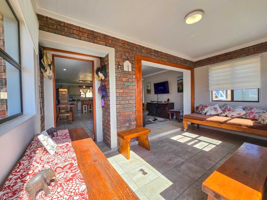 3 Bedroom Property for Sale in Stilbaai Wes Western Cape